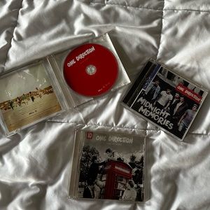 ONE DIRECTION CD SET. Includes “Up all night” “Take me home”“Midnight Memories”
